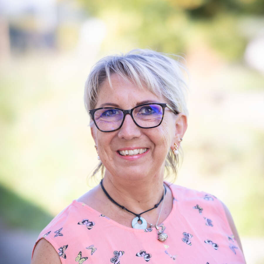 Angela Mueller 1800px