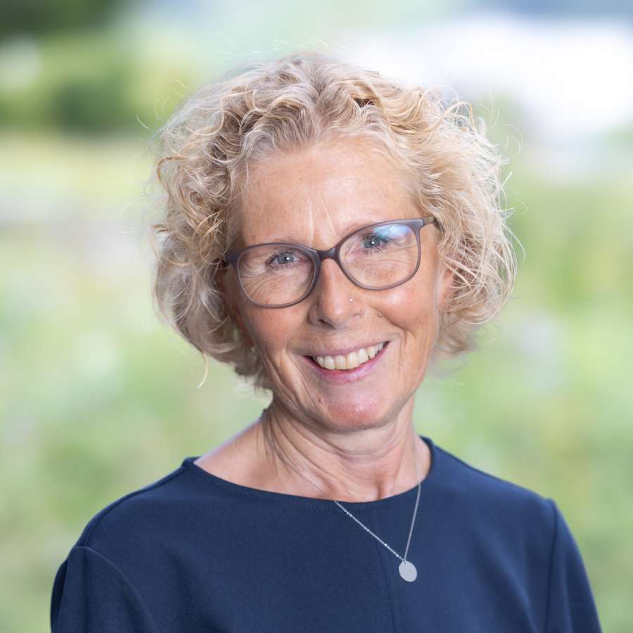 Edith Egli 1800px